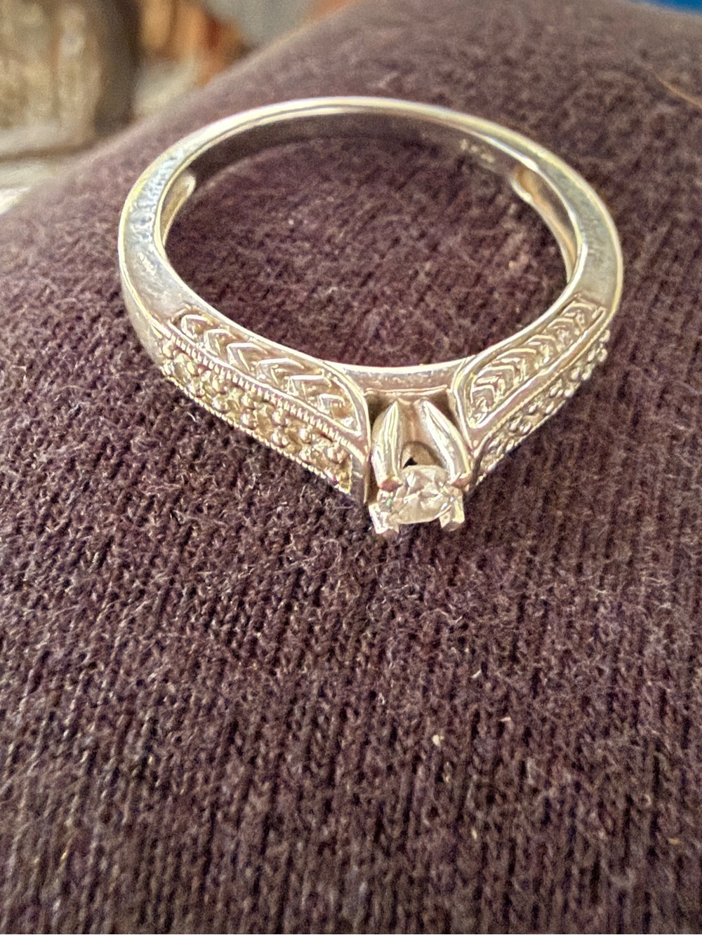 Vintage 10kt White Gold Diamond Ring Sz7